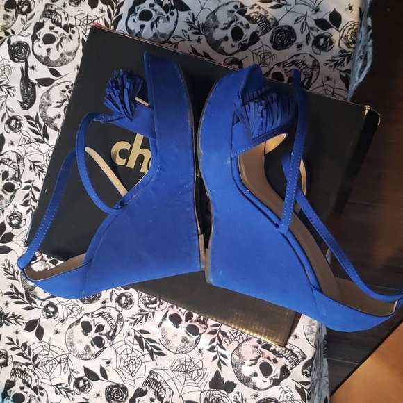 FRINGE ROYAL BLUE WEDGES WITH CRIS CROSS STRAPS - Picture 5 of 11